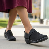 Eve | Timeless Elegance in Rich Black