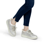 Elise | The Hands-Free Comfort Sneaker for Stylish Days